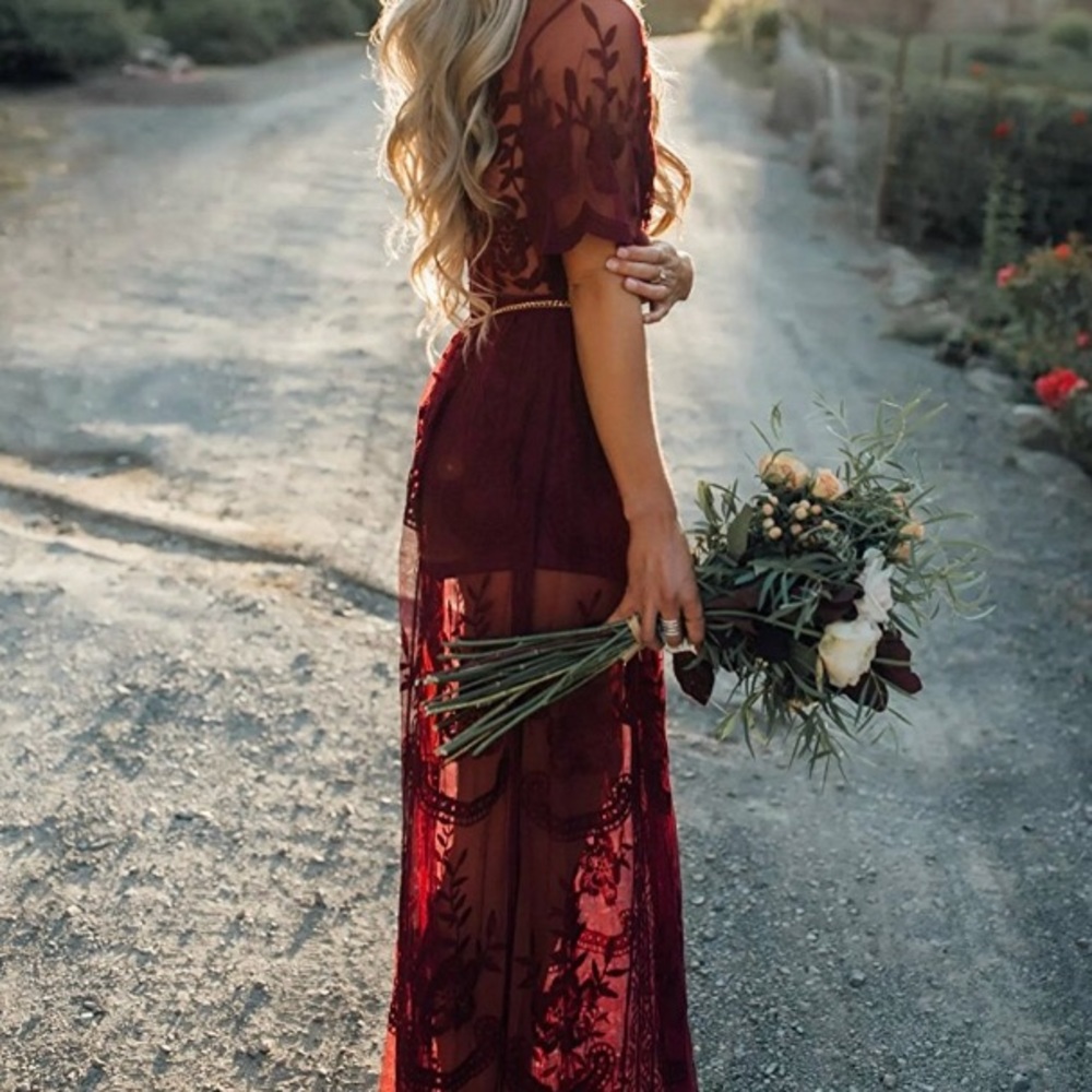 Gorgeous Lace Maxi Dress - Picture 5 of 7